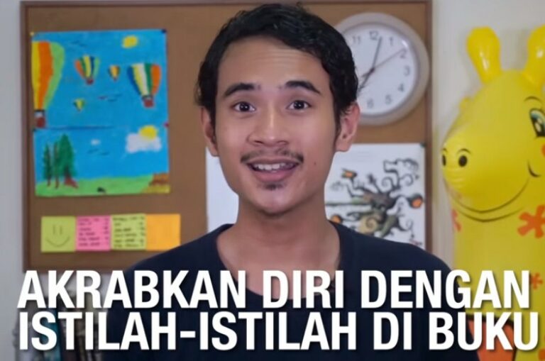 Terdapat 5 tips agar membaca tidak membosankan, salah satunya adalah pegang kendali dalam membaca. Jelaskan maksud dari tips tersebut, dan bagaimana caramu agar berhasil dalam menerapkan tips tersebut?