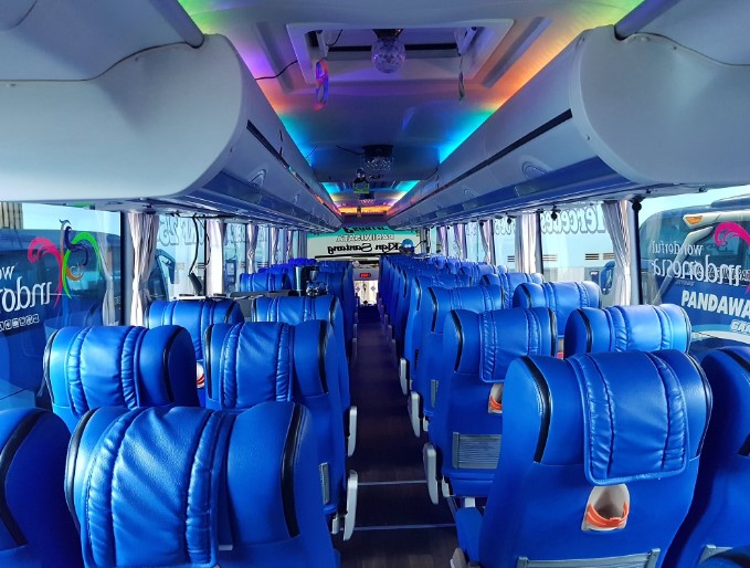 Interior Bus Pandawa 87
